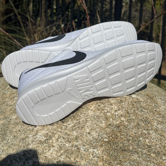 Nike Mens 13 Tanjun White Running Shoes Sneaker Active Casual Walking 812654-101 main image 8